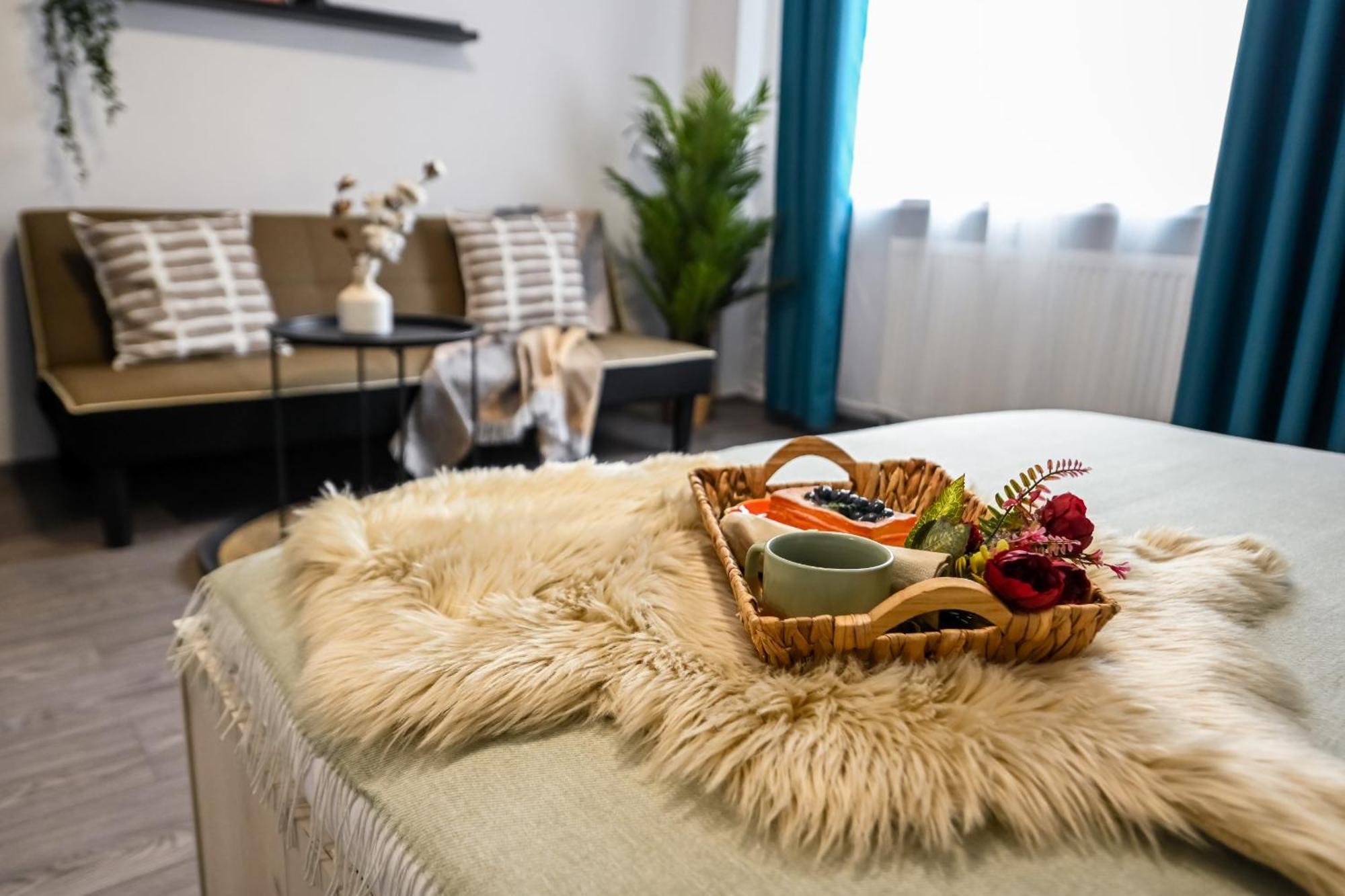 Old Town Charm - Modern & Comfortable Accommodation In The Heart Of The City Bukurešť Exteriér fotografie